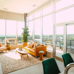 https://new-luxury-2br-penthouse-apt-in-central-b3l-1a5.halifax-hotels.org